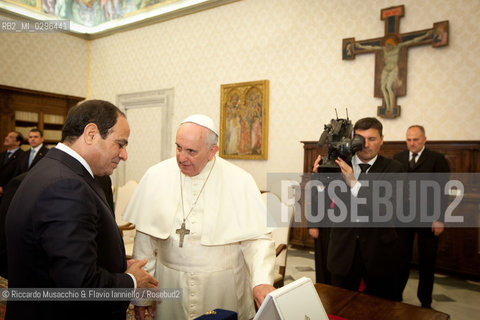 Città del Vaticano 24 11 2014.Udienza del Santo Padre Francesco al Presidente della Repubblica Egiziana: S.E. il Sig. Abd al-Fattah al-Sisi. ©Riccardo Musacchio & Flavio Ianniello/Rosebud2