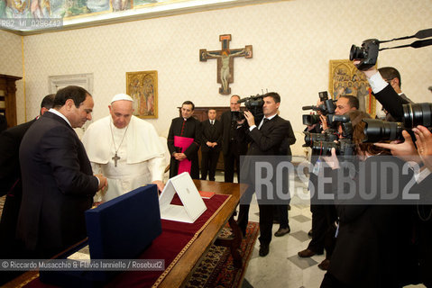 Città del Vaticano 24 11 2014.Udienza del Santo Padre Francesco al Presidente della Repubblica Egiziana: S.E. il Sig. Abd al-Fattah al-Sisi. ©Riccardo Musacchio & Flavio Ianniello/Rosebud2