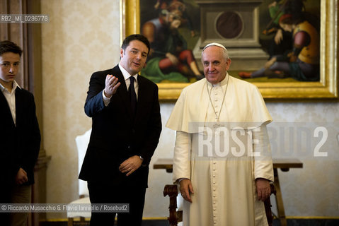 Roma  13-12-2014.Papa Francesco incontra Matteo Renzi con la moglie Agnese e i tre figli nella biblioteca privata. ©Riccardo Musacchio & Flavio Ianniello/Rosebud2