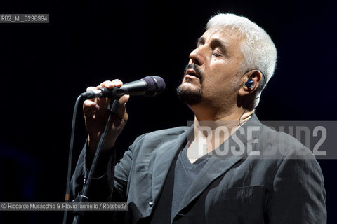 Roma, Auditorium Parco della Musica 18 07 2014. 12° Luglio suona bene 2014 .Pino Daniele, Sinfonico a metà. .Orchestra Roma Sinfonietta.diretta dal Maestro Gianluca Podio. ©Riccardo Musacchio & Flavio Ianniello/Rosebud2
