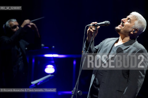Roma, Auditorium Parco della Musica 18 07 2014. 12° Luglio suona bene 2014 .Pino Daniele, Sinfonico a metà. .Orchestra Roma Sinfonietta.diretta dal Maestro Gianluca Podio. ©Riccardo Musacchio & Flavio Ianniello/Rosebud2