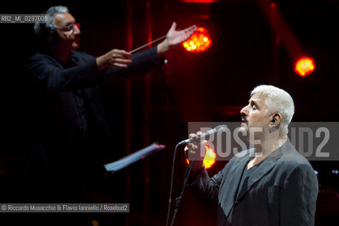 Roma, Auditorium Parco della Musica 18 07 2014. 12° Luglio suona bene 2014 .Pino Daniele, Sinfonico a metà. .Orchestra Roma Sinfonietta.diretta dal Maestro Gianluca Podio. ©Riccardo Musacchio & Flavio Ianniello/Rosebud2