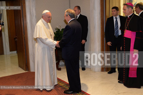 Citta del Vaticano 10 05 2015.Udienza del Santo Padre Francesco al Presidente del Consiglio di Stato e dei Ministri della Repubblica di Cuba, S.E. il Sig. Raul Castro.. ©Riccardo Musacchio & Flavio Ianniello/Rosebud2