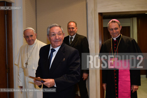 Citta del Vaticano 10 05 2015.Udienza del Santo Padre Francesco al Presidente del Consiglio di Stato e dei Ministri della Repubblica di Cuba, S.E. il Sig. Raul Castro.. ©Riccardo Musacchio & Flavio Ianniello/Rosebud2