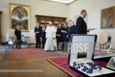 Città del Vaticano, Biblioteca 05 06 2015.Udienza del Santo Padre Francesco al Presidente del Cile, S.E. la Sig.ra Verónica Michelle Bachelet Jeria.. ©Riccardo Musacchio & Flavio Ianniello/Rosebud2