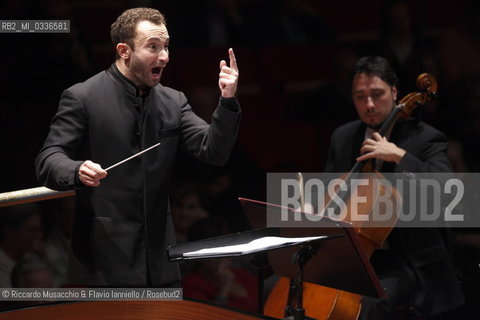 Roma, Auditorium Parco della Musica 06 11 2010.Stagione di Musica Sinfonica.Orchestra e Coro dellAccademia di Santa Cecilia.Kirill Petrenko direttore . ©Riccardo Musacchio & Flavio Ianniello/Rosebud2