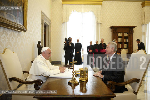 Città del Vaticano, Palazzo Apostolico 11 09 2015. Papa Francesco riceve in Udienza Privata il Presidente della Repubblica di Serbia Tomislav Nikolić.  ©Riccardo Musacchio & Flavio Ianniello/Rosebud2