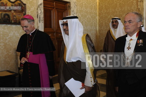 Citta del Vaticano 10 09 2015.Papa Francesco riceveil primo ministro del Kuwait, lo sceicco Jaber Mubarak Al-Hamad Al-Sabah. ©Riccardo Musacchio & Flavio Ianniello/Rosebud2