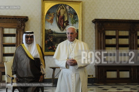 Citta del Vaticano 10 09 2015.Papa Francesco riceveil primo ministro del Kuwait, lo sceicco Jaber Mubarak Al-Hamad Al-Sabah. ©Riccardo Musacchio & Flavio Ianniello/Rosebud2