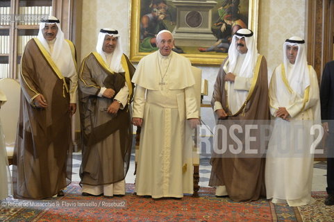 Citta del Vaticano 10 09 2015.Papa Francesco riceveil primo ministro del Kuwait, lo sceicco Jaber Mubarak Al-Hamad Al-Sabah. ©Riccardo Musacchio & Flavio Ianniello/Rosebud2