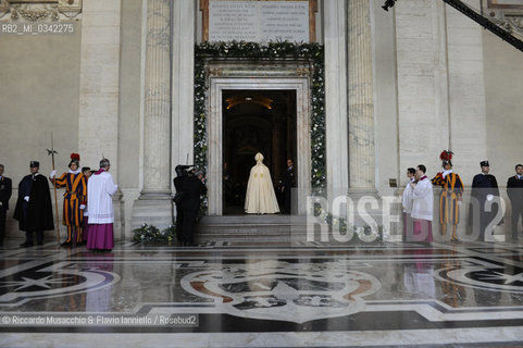 Città del Vaticano, Basilica di San Pietro 08 12 2015.Giubileo della Misericordia, Papa Francesco apre la Porta Santa..Nella foto: il Papa Emerito Benedetto XVI. ©Riccardo Musacchio & Flavio Ianniello/Rosebud2