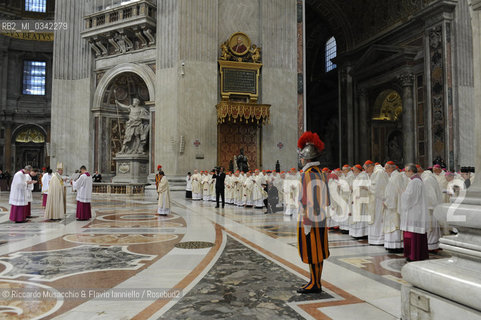 Città del Vaticano, Basilica di San Pietro 08 12 2015.Giubileo della Misericordia, Papa Francesco apre la Porta Santa..Nella foto: il Papa Emerito Benedetto XVI. ©Riccardo Musacchio & Flavio Ianniello/Rosebud2