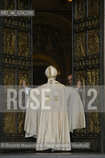 Città del Vaticano, Basilica di San Pietro 08 12 2015.Giubileo della Misericordia, Papa Francesco apre la Porta Santa..Nella foto: il Papa Emerito Benedetto XVI. ©Riccardo Musacchio & Flavio Ianniello/Rosebud2