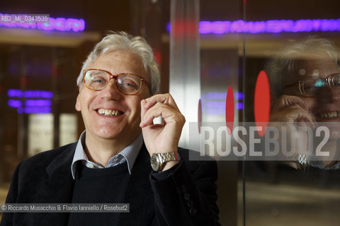 Roma, Auditorium Parco della Musica 18 02 2016.Anticipazione Festival delle Scienze 2016. “Einstein aveva ragione”.Di che cosa parliamo quando parliamo di onde gravitazionali.Nella foto: Fulvio Ricci – INFN e Università di Roma Tor Vergata, coordinatore della collaborazione Virgo.  ©Riccardo Musacchio & Flavio Ianniello/Rosebud2