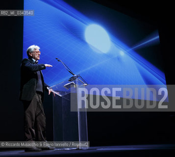 Roma, Auditorium Parco della Musica 18 02 2016.Anticipazione Festival delle Scienze 2016. “Einstein aveva ragione”.Di che cosa parliamo quando parliamo di onde gravitazionali.con: Viviana Fafone – INFN e Università di Roma Tor Vergata, collaborazione Virgo.Antonio Masiero – INFN e Università di Padova, vicepresidente INFN.Fulvio Ricci – INFN e Università di Roma Tor Vergata, coordinatore della collaborazione Virgo.Fernando Ferroni presidente dellIstituto Nazionale di Fisica Nucleare (Infn).Modera Marco Cattaneo.  ©Riccardo Musacchio & Flavio Ianniello/Rosebud2