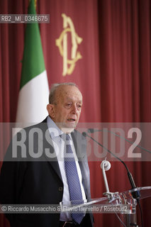 Roma, 12 06 2016.Premio Strega giovani 2016 a Rossana Campo..Cerimonia di consegna alla presenza della Presidente della Camera dei Deputati Laura Boldrini..Nella foto: Tullio de Mauro (Pres. Fondaz. Bellonci). ©Riccardo Musacchio & Flavio Ianniello/Rosebud2