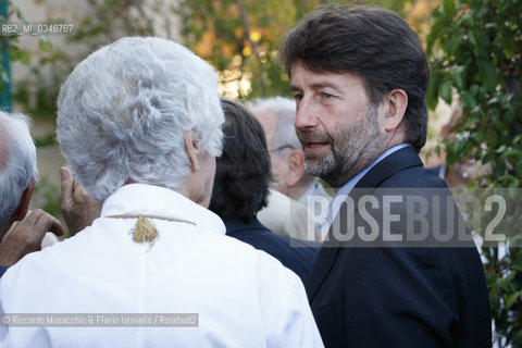 Roma, Casa Bellonci 15 06 2016.I Finalisti della LXX edizione del ‎PremioStrega:.La scuola cattolica (Rizzoli) di Edoardo Albinati con voti 202.L’uomo del futuro (Libri Mondadori) di Eraldo Affinati con voti 160.Se avessero (Garzanti Libri) di Vittorio Sermonti con voti 156.Il cinghiale che uccise Liberty Valance (minimum fax) di Giordano Meacci con voti 138.La femmina nuda (La Nave di Teseo) di Elena Stancanelli con voti 102. ©Riccardo Musacchio & Flavio Ianniello/Rosebud2