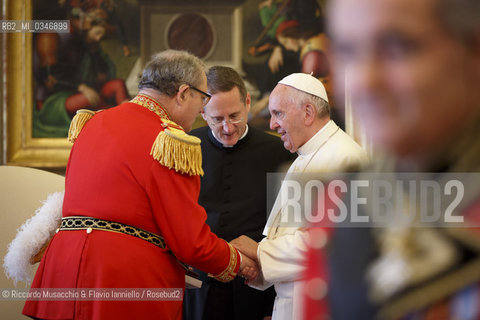 Città del Vaticano 23 06 2016.Papa Francesco riceve in udienza, in Vaticano, il Gran Maestro Fra’ Matthew Festing assieme ad altri dieci Cavalieri dell’Ordine di Malta tutti vestiti con la divisa di ordinanza. ©Riccardo Musacchio & Flavio Ianniello/Rosebud2