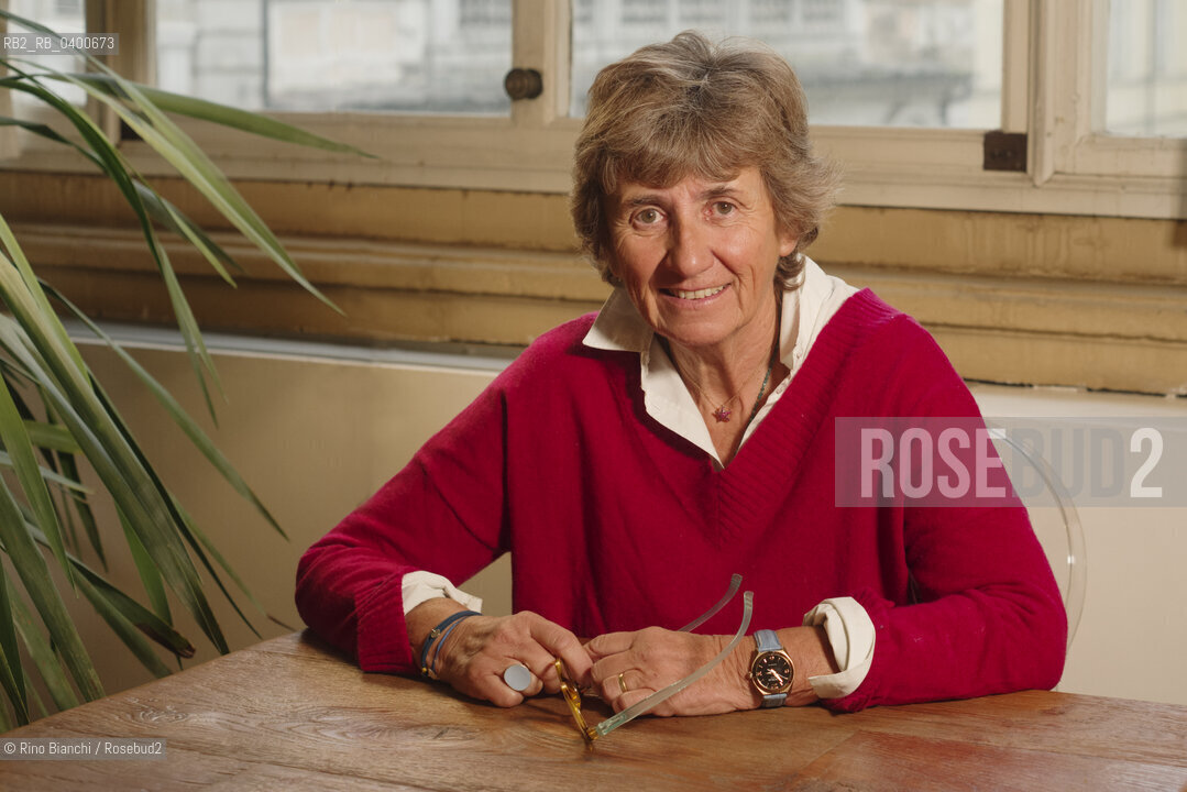 Turin November 15, 2025..Paola Mastrocola, writer, poet, playwright, and teacher, photographed in Turin at the Circolo dei lettori during the Radici Festival/Paola Mastrocola scrittrice, poetessa, drammaturga e insegnante, fotografata a Torino negli ambienti del Circolo dei lettori durante il Festival Radici. ©Rino Bianchi/Rosebud2