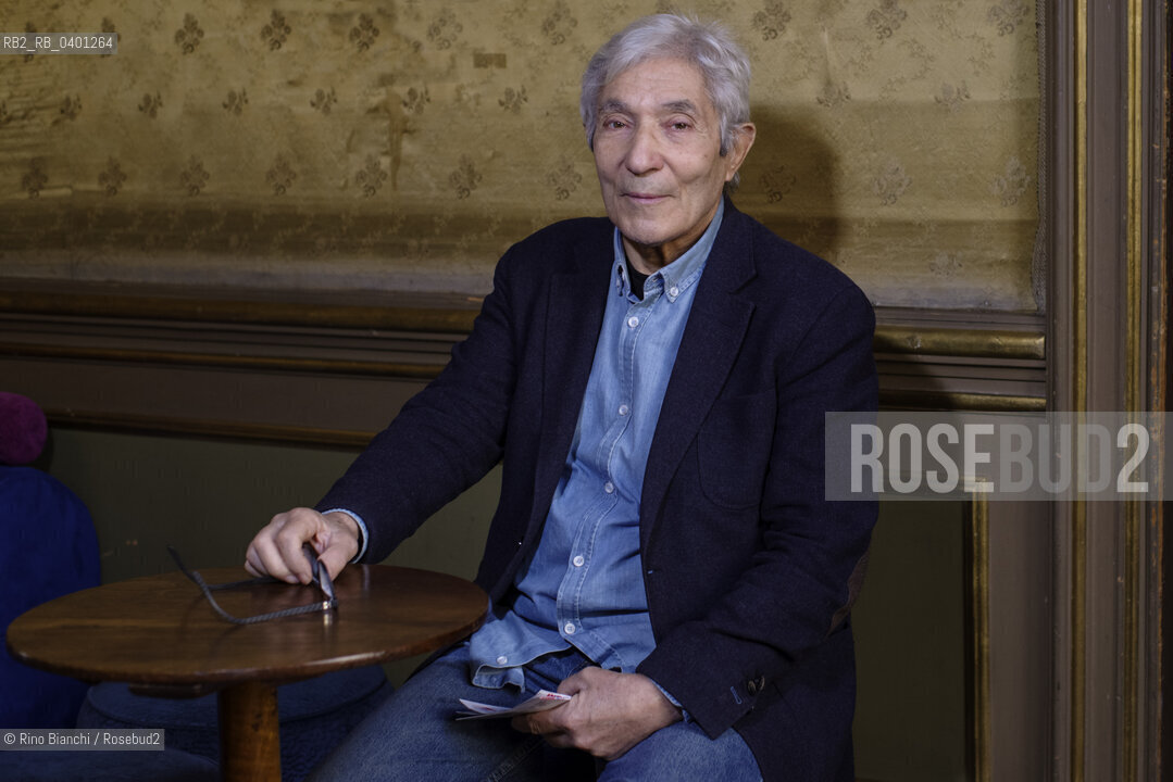 Turin February 1,  2025..Boualem Sansal, a former senior official at the Algerian Ministry of Industry until 2003, a position from which he was removed for his writings and political positions, was imprisoned and sentenced to 5 years in prison on charges of attacking national unity, insulting a constituted body, acts harmful to the national economy, and possession of videos and publications threatening the security and stability of the country. He was released and exiled to France. He is a writer and member of the Academie de France. He was photographed in Turin in the spaces of the readers circle during the Festival Francesissimo/Boualem Sansal ex alto funzionario del Ministero dell’Industria algerino fino al 2003, incarico da cui fu allontanato per i suoi scritti e le sue posizioni politiche, incarcerato condannato a 5 anni di detenzione con l’accusa di «attentato all’unità nazionale, oltraggio a corpo costituito, atti lesivi all’economia nazionale e detenzione di video e pubblicazioni minaccianti la sicurezza e la stabilità del Paese», liberato e esiliato in Francia, scrittore, membro dellAcademie de France,  fotografato a Torino negli spazi del ircolo dei lettori durante il Festival Francesissimo. ©Rino Bianchi/Rosebud2