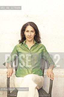 Roma 19 giugno 2013..Farian Sabahi, scrittrice iraniana, ritratta a Roma allAlbergo Santa Chiara nei pressi del Pantheon.. ©Rino Bianchi/Rosebud2