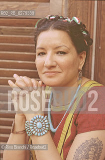 Roma 24 agosto 2006..Sandra Cisneros, scrittrice, ritratta nella casa di Trastevere durante il suo soggiorno romano.. ©Rino Bianchi/Rosebud2