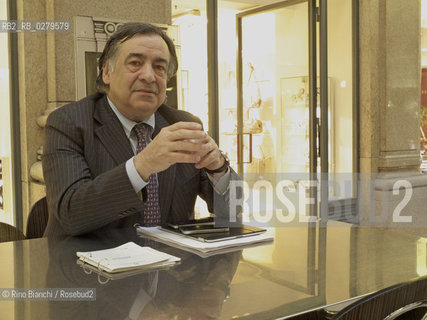Roma 15 aprile 2013..Leoluca Orlando Cascio, Sindaco di Palermo, ritratto a Roma alla Galleria Sordi.. ©Rino Bianchi/Rosebud2