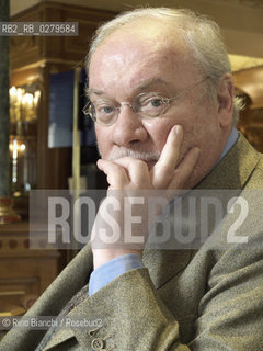 Roma 12 aprile 2013..Piero Ostellino, politologo, giornalista, editorialista e saggista ex direttore del Corriere della Sera, ritratto a Roma durante il convegno dellAssociazione dei Popolari Italiani.. ©Rino Bianchi/Rosebud2
