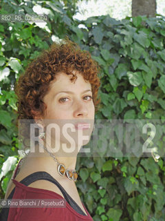Roma 29 giugno 2011..Lorenza Ghinelli, scrittrice e sceneggiatrice, ritratta a Roma nei pressi di Villa Fiorelli.. ©Rino Bianchi/Rosebud2