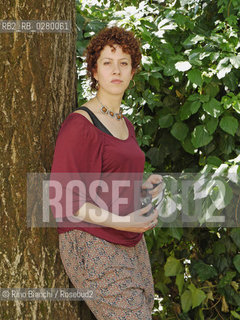 Roma 29 giugno 2011..Lorenza Ghinelli, scrittrice e sceneggiatrice, ritratta a Roma nei pressi di Villa Fiorelli.. ©Rino Bianchi/Rosebud2