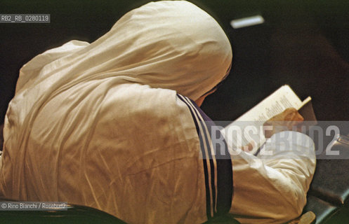 Roma 17 ottobre 2003..Madre Teresa di Calcutta, verrà elevata agli onori dellaltare il 19 ottobre prossimo..Foto: Rino Bianchi ©Rino Bianchi/Rosebud2
