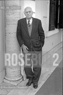 Roma 12 agosto 2013..Maurizio Calvesi, storico dellarte, saggista e critico,  ritratto a Roma.. ©Rino Bianchi/Rosebud2