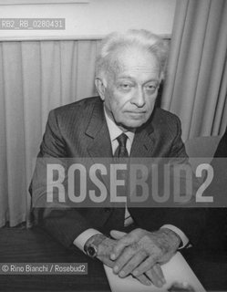 Roma 10 aprile 1995..Giulio Einaudi, editore, ritratto a Roma in occasione di un convegno.. ©Rino Bianchi/Rosebud2