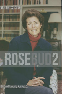 Rome December 1, 2005..Benedetta Craveri, Italian historian, essayist and writer, photographed at his home in Rome/Benedetta Craveri, storica, saggista e scrittrice, ritratta nella sua abitazione a Roma..Photo: Rino Bianchi ©Rino Bianchi/Rosebud2