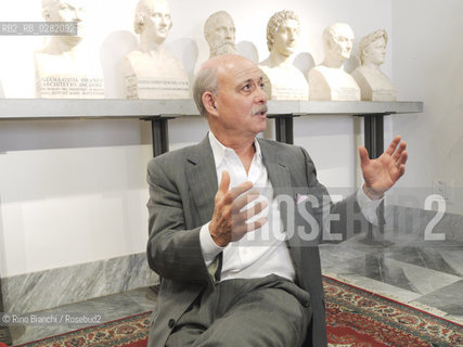 Rome October 27, 2011..Jeremy Rifkin, Economist, political activist and essayist, photographed in Rome/Jeremy Rifkin, economista, attivista politico e saggista, fotografato a Roma..Photo: RINO BIANCHI ©Rino Bianchi/Rosebud2