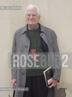 Rome October 23, 2010..Claudio Pavone, historian and essayist, photographed in Rome/Claudio Pavone, storico e saggista, fotografato a Roma..Photo: RINO BIANCHI ©Rino Bianchi/Rosebud2