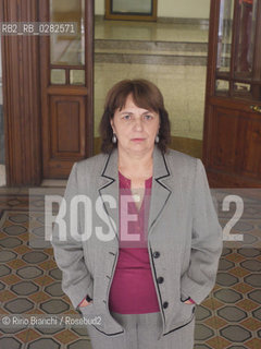 Rome October 22,2010..Gabriela Adamesteanu, Romanian writer, photographed in Rome/Gabriella Adamesteanu, scrittrice rumena, fotografata a Roma..Photo: RINO BIANCHI ©Rino Bianchi/Rosebud2