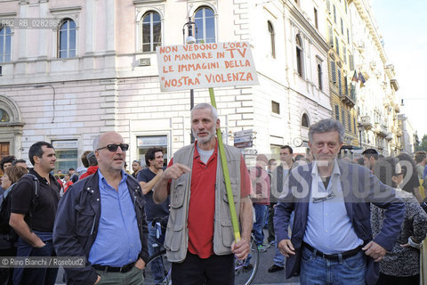 Rome October 19, 2013..Manifestation of anatgonisti movements./Manifestazione dei movimenti anatgonisti..Photo: RINO BIANCHI ©Rino Bianchi/Rosebud2