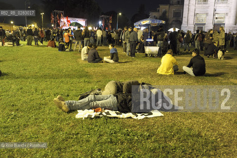 Rome October 18, 2013..Protesters camped in Piazza San Giovanni/Manifestanti accampati in Piazza San Giovanni..Photo: RINO BIANCHI ©Rino Bianchi/Rosebud2