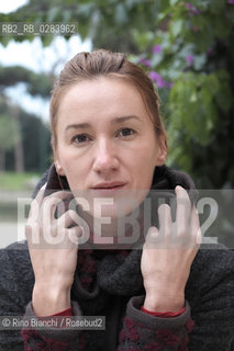 Rome November 16, 2013..Elvira Mujčić, writer, photographed in Rome Villa Borghese Park. Originally from Serbia has lived in Srebrenica, in Bosnia, until 1992/Elvira Mujčić , scrittrice, fotografata a Roma nel parco di Villa Borghese. Originaria della Serba è vissuta a Srebrenica, in Bosnia, fino al 1992..Photo: RINO BIANCHI ©Rino Bianchi/Rosebud2