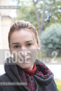 Rome November 16, 2013..Elvira Mujčić, writer, photographed in Rome Villa Borghese Park. Originally from Serbia has lived in Srebrenica, in Bosnia, until 1992/Elvira Mujčić , scrittrice, fotografata a Roma nel parco di Villa Borghese. Originaria della Serba è vissuta a Srebrenica, in Bosnia, fino al 1992..Photo: RINO BIANCHI ©Rino Bianchi/Rosebud2