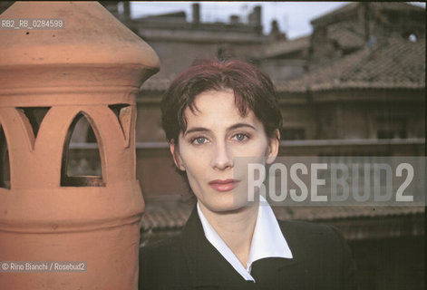 Rome April 3, 2002..Margaret Mazzantini, Italian actress and writer, photographed in Rome, Hotel Locarno/Margaret Mazzantini, attrice e scrittrice italiana, fotografata a Roma allhotel Locarno..Photo: RINO BIANCHI ©Rino Bianchi/Rosebud2