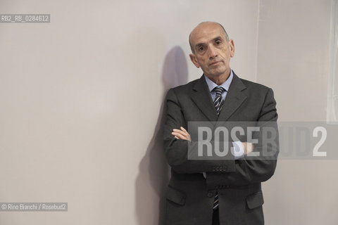 Rome november 27, 2013..Domenico Quirico, journalist, photographed in Rome agency AdnKronos spaces. Posted in the newspaper La Stampa has been kidnapped in Syria and released after a few months of captivity/Domenico Quirico, giornalista, fotografato a Roma negli spazi dellAgenzia AdnKronos. Inviato del giornale La Stampa è stato rapito in Siria e liberato dopo alcuni mesi di prigionia..Photo: RINO BIANCHI ©Rino Bianchi/Rosebud2