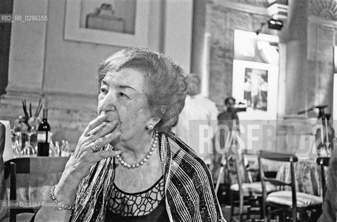 Maria Luisa Spaziani, poet, essayist and scholar of French photographed.in Rome on the occasion of the Strega prize/Maria Luisa Spaziani, poetessa, saggista e studiosa della lingua francese fotografata a Roma in occasione del Premio Strega. ©Rino Bianchi/Rosebud2