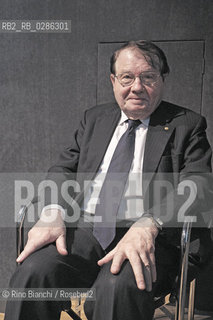 Rome January 25, 2014..Luc Montagnier, photographed in Rome, doctor, biologist and virologist, French.Professor at the Pasteur Institute in Paris, President of the World Foundation for AIDS research and prevention, discovered in 1983 the HIV virus, along with Dr. Françoise Barré-Sinoussi and Dr. Robert Gallo, and won the Nobel Prize in Physiology or Medicine 2008./Luc Montagnier,fotografato a Roma, medico, biologo e virologo francese,professore presso lIstituto Pasteur di Parigi, presidente della fondazione mondiale per la ricerca e prevenzione dellAIDS, ha scoperto nel 1983 il virus dellHIV, insieme alla dottoressa Françoise Barré-Sinoussi e al dottor Robert Gallo, e ha vinto il Premio Nobel per la medicina 2008..Photo: RINO BIANCHI ©Rino Bianchi/Rosebud2