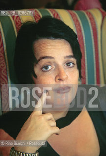 Fiuggi September 20, 2000..Francesca Mazzucato, photographed in Fiuggi, writer and translator, lives in Italy, France and Switzerland. Also carries the editorial consultant and Director of print and digital collections. Dealing with bodies, digital cultures, urban spaces and discomfort. He also writes of eroticism, photography, travel and lifestyle/Francesca Mazzuccato, fotografata a Fiuggi, scrittrice e traduttrice, vive tra Liguria, Francia e Svizzera. Svolge anche lattività di consulente editoriale e di direttrice di collane cartacee e digitali. Si occupa di corpi, culture digitali, spazi urbani e disagio. Scrive anche di erotismo, fotografia, viaggi e lifestyle..Photo : RINO BIANCHI ©Rino Bianchi/Rosebud2