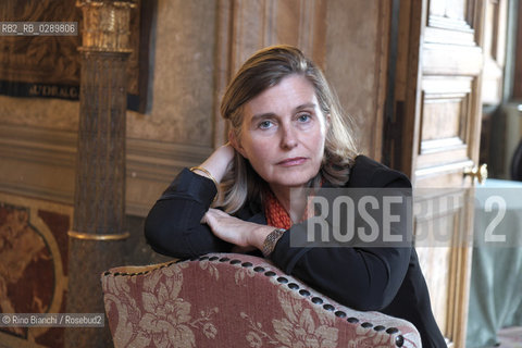 Rome March 17, 2014..Florence Noiville, photographed in Rome, is a journalist of Le Monde and author of Isaac b. Singer. A biography, as well as numerous books for children/Florence Noiville, fotografata a Roma è giornalista di «Le Monde» e autrice di Isaac B. Singer. Una biografia, oltre che di numerosi libri per ragazzi. .Photo: RINO BIANCHI ©Rino Bianchi/Rosebud2