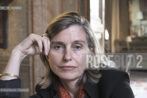 Rome March 17, 2014..Florence Noiville, photographed in Rome, is a journalist of Le Monde and author of Isaac b. Singer. A biography, as well as numerous books for children/Florence Noiville, fotografata a Roma è giornalista di «Le Monde» e autrice di Isaac B. Singer. Una biografia, oltre che di numerosi libri per ragazzi. .Photo: RINO BIANCHI ©Rino Bianchi/Rosebud2