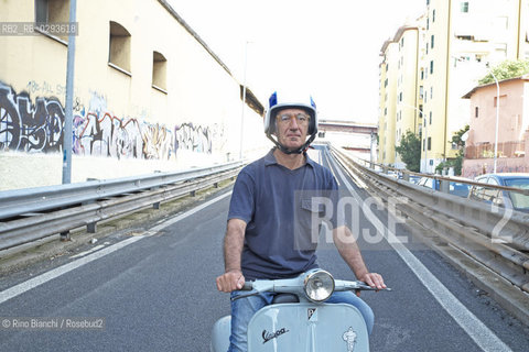 Rome June 28, 2014..Marco Rufus Petrella draughtsman and Illustrator of comics photographed in Rome Pigneto district/Marco Rufus Petrella disegnatore e illustratore di fumetti fotografato a Roma nel quartiere del Pigneto..Photo: RINO BIANCHI ©Rino Bianchi/Rosebud2
