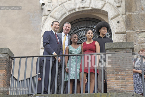 Rome Juillet 20, 2014..The Mayor of Rome, Ignazio Marino posing for a souvenir picture with the Mayor of New York, Bill de Blasio, his wife Chirlane McCray and his sons Chiara and Dante/Il sindaco di Roma Ignazio Marino posa per una foto ricordo con il sindaco di New York Bill de Blasio, la moglie Chirlane McCray e i figli Chiara e Dante .Photo: RINO BIANCHI ©Rino Bianchi/Rosebud2
